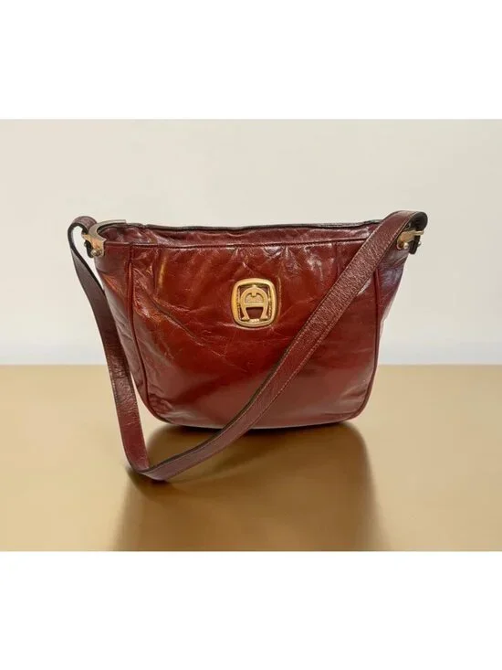 VTG Etienne Aigner Shoulder Bag Oxblood Leather Brass Logo 70s Germany Handmade - Picture 1 of 9